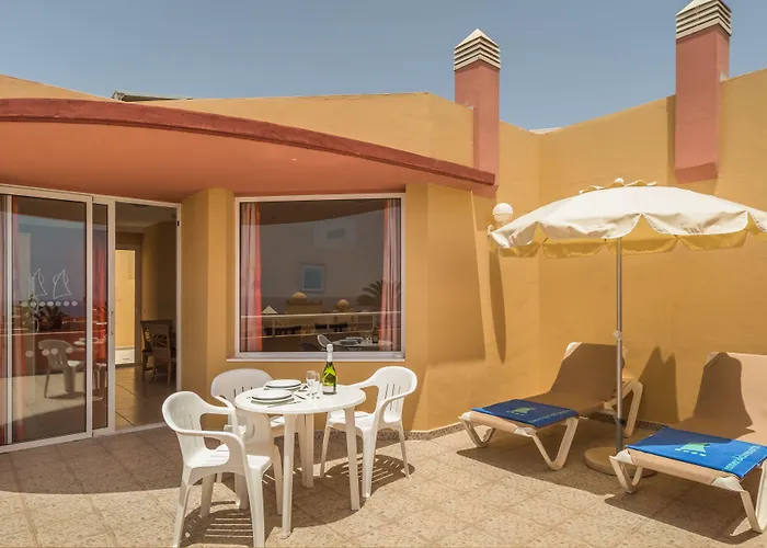 Esmeralda Maris By Livvo