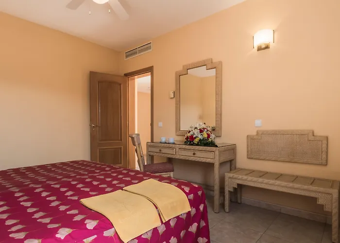 Esmeralda Maris By Livvo Costa Calma