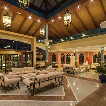 Esmeralda Maris By Livvo ホテル コスタ・カルマ