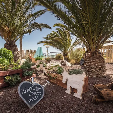 Esmeralda Maris By Livvo