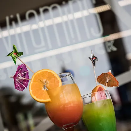 Esmeralda Maris By Livvo Hotell