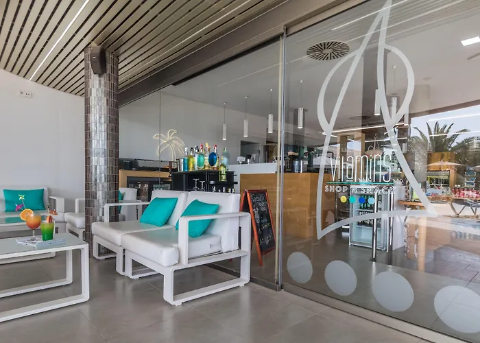 Esmeralda Maris By Livvo Hotel