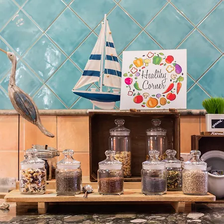 Esmeralda Maris By Livvo