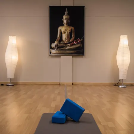 Esmeralda Maris By Livvo מלון